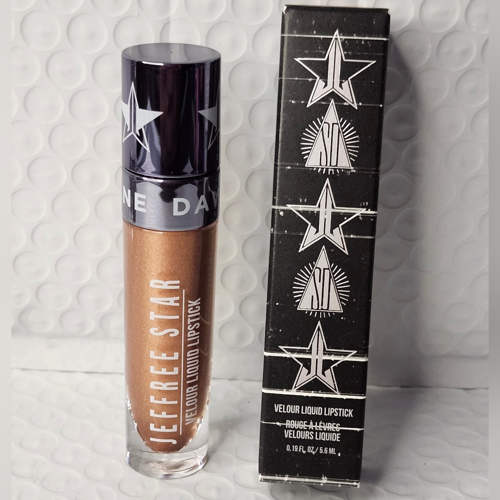 Jeffree Star Velour Liquid Lipstick In I Gotta Go